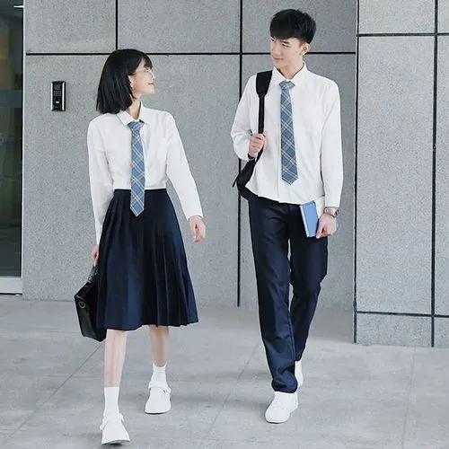 如何定制出满意的学生冬季校服